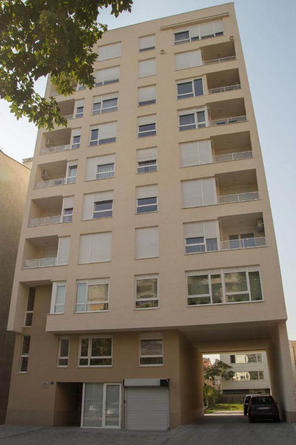 Ferienwohnung Stan Na Dan Bella Banja Luka Exterior foto